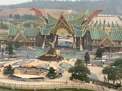 -七彩云南欢乐世界