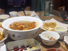 -东口码头·烧鸽子·鱼头泡饼·地方菜(金鹰悦城店)