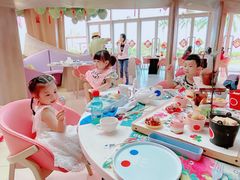 -水桶王国主题餐厅·聚会·生日派对·亲子活动·家庭套餐(亚龙湾希尔顿店)