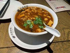 传统京味酸辣汤一份-河沿肉饼Beijing Pie(锡拉胡同店)