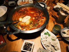 -野山舂·贵州现舂酸汤牛肉(鸿通城店)