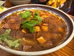 -九斤黄三黄鸡专卖店