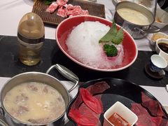 -红鼎豆捞·非遗鲍皇汤火锅(宝丰路店)