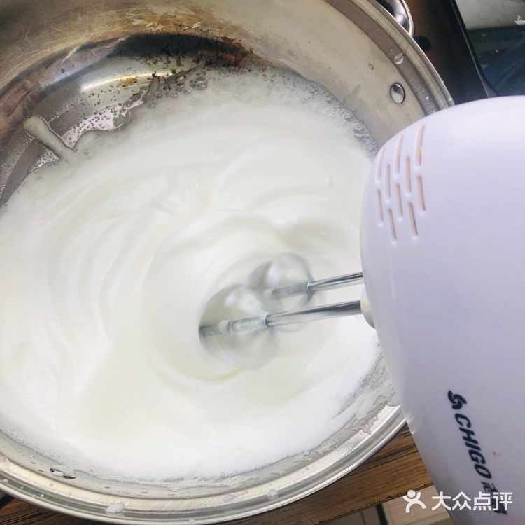 超成功的不凹陷的纸杯蛋糕