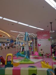 -孩子王童乐园(青岛万达店)