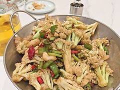 -梅利汴京烤鸭•开封豫菜地标店(东大街店)