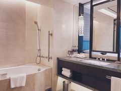 -舟山希尔顿酒店