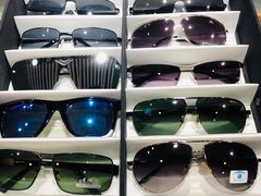 -潘多拉眼镜·蔡司依视路明月(潘家园店)