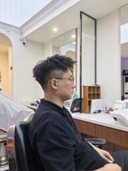 -理昂男士理发店 Barber shop