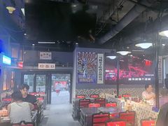 -马路牙子烧烤音乐酒馆(望京店)