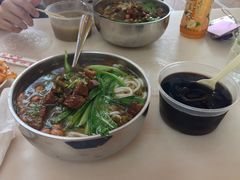 牛腩米粉-卓雅桂林米粉
