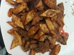 酥馕炒肉-悦真雅院·四合院·清真私房菜(雍和宫店)