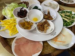 -桥香园云南过桥米线(金马碧鸡店)