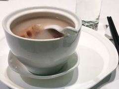 -铜锣湾·有麝自然香(渝北财富中心店)