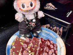 -Laderach 莱德拉(上海环贸iapm店)