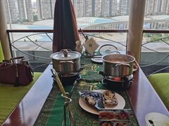 靠窗位-火舞泰·泰式海鲜火锅餐厅(世纪城店)