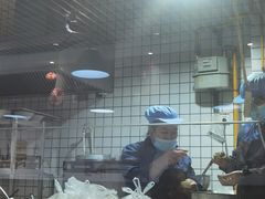 -三好食堂(煎饺·馄饨·肉饼米线·盛世广场店)