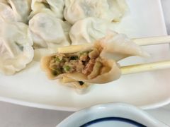 -孖妹上肉饺子馆