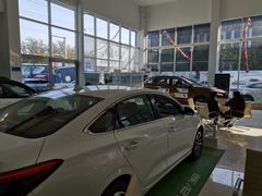 -长安汽车(北京庆长风来广营店)