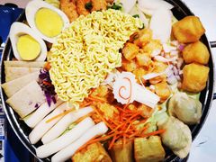 韩式鸡肉火锅-欧巴来了韩式料理