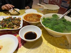 -柏合黄记豆腐皮饭店
