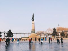 -人民防洪胜利纪念塔