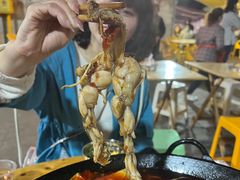 老铁锅秘制美蛙-鸿顺老铁锅美蛙鱼府(解放碑店)