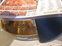 -徐记小怪兽肉蟹煲店(哈西万达金街店)