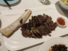 -梅龙镇酒家(南京西路总店)