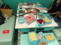 -季季红火锅(柳州城中万达二店)