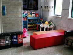 -茂菊口腔连锁(浦东南路店)