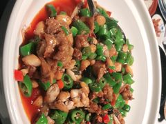 -凤凰湘语·海派湘菜(浦东旗舰店)