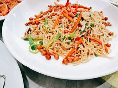 -四川小胡子海鲜(丁村万人海鲜广场店)