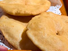 -蓝田九大碗民俗食府(蓝田店)