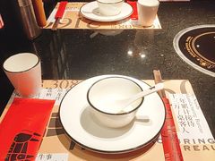 -牛事制造局牛肉火锅(莲岳路店)
