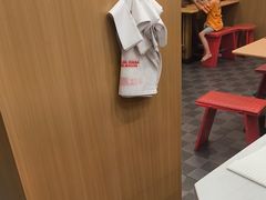 -塔斯汀中国汉堡(白云京溪地铁站店)