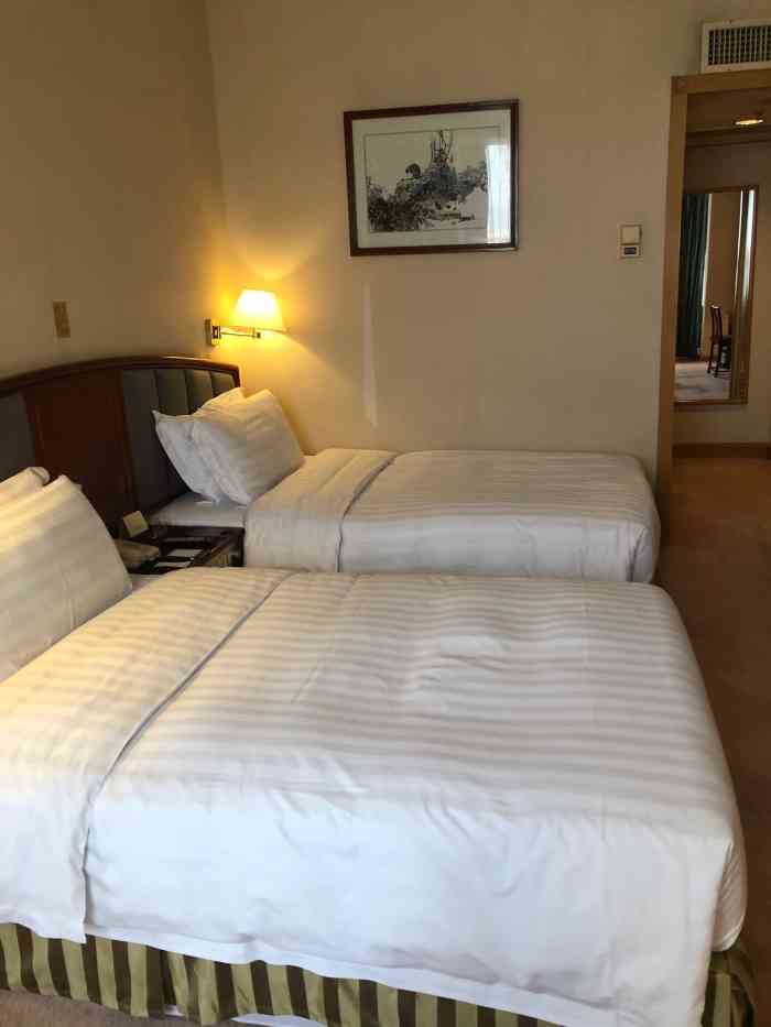 广州珀丽酒店-"很自在很悠久的酒店.从小就看着它.喜欢.