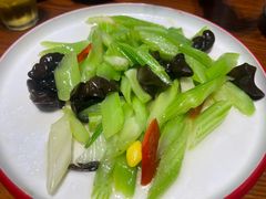 -荣鹏风味烀饼总店
