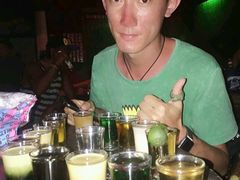 -Cocomangas Shooter Bar