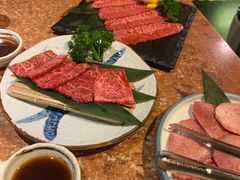 -炼火烤肉店