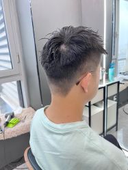 -藤野造型烫发染发