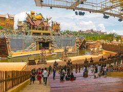 -七彩云南欢乐世界