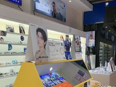 -诺柯视眼镜-蔡司依视路官方工厂店(淞南一店)