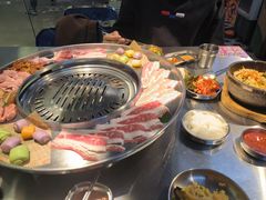 -哈哈碳都·牛肋条无限自助烤肉(宝龙店)