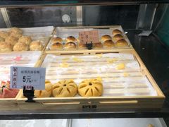 蛋黄酥-武汉冠生園(吉庆街店)