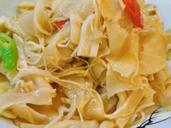 笋-赖厨潮汕砂锅粥