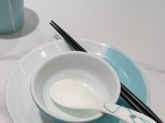 -姚姚酸菜鱼·金戈戈香港豉油鸡(喜荟城联名店)