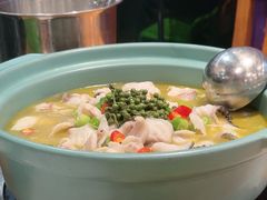 -重庆鸡公煲·青锅花椒鱼(牡丹江路店)