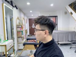 -ONE·男士国潮·美式渐变·理发馆·BARBER SHOP