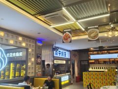 -蚝美人·生蚝海鲜烧烤(茶花园店)
